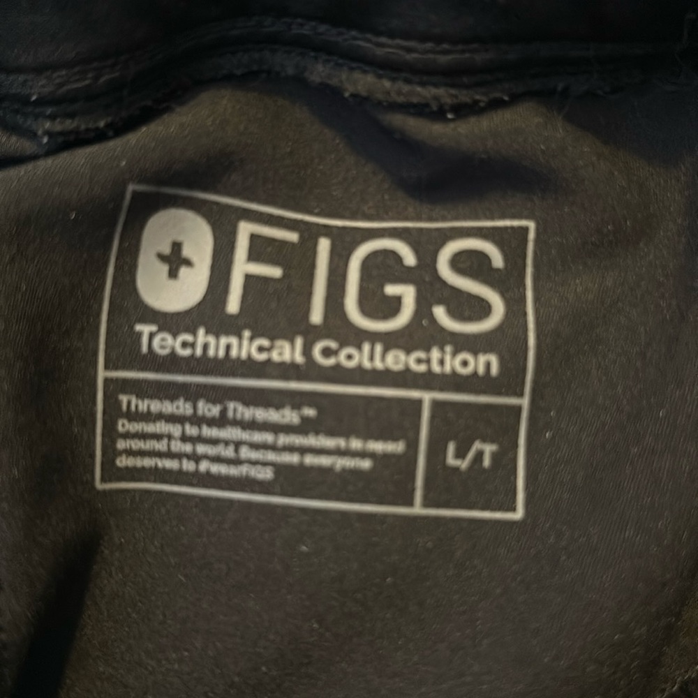 Figs size large tall. Black joggers. Worn once